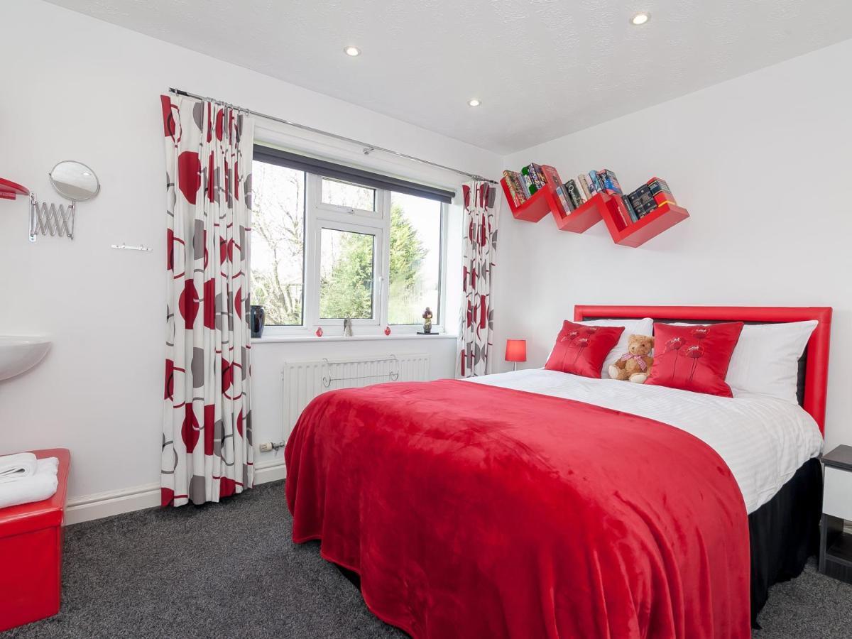 Ayuda House Otel Altrincham Dış mekan fotoğraf