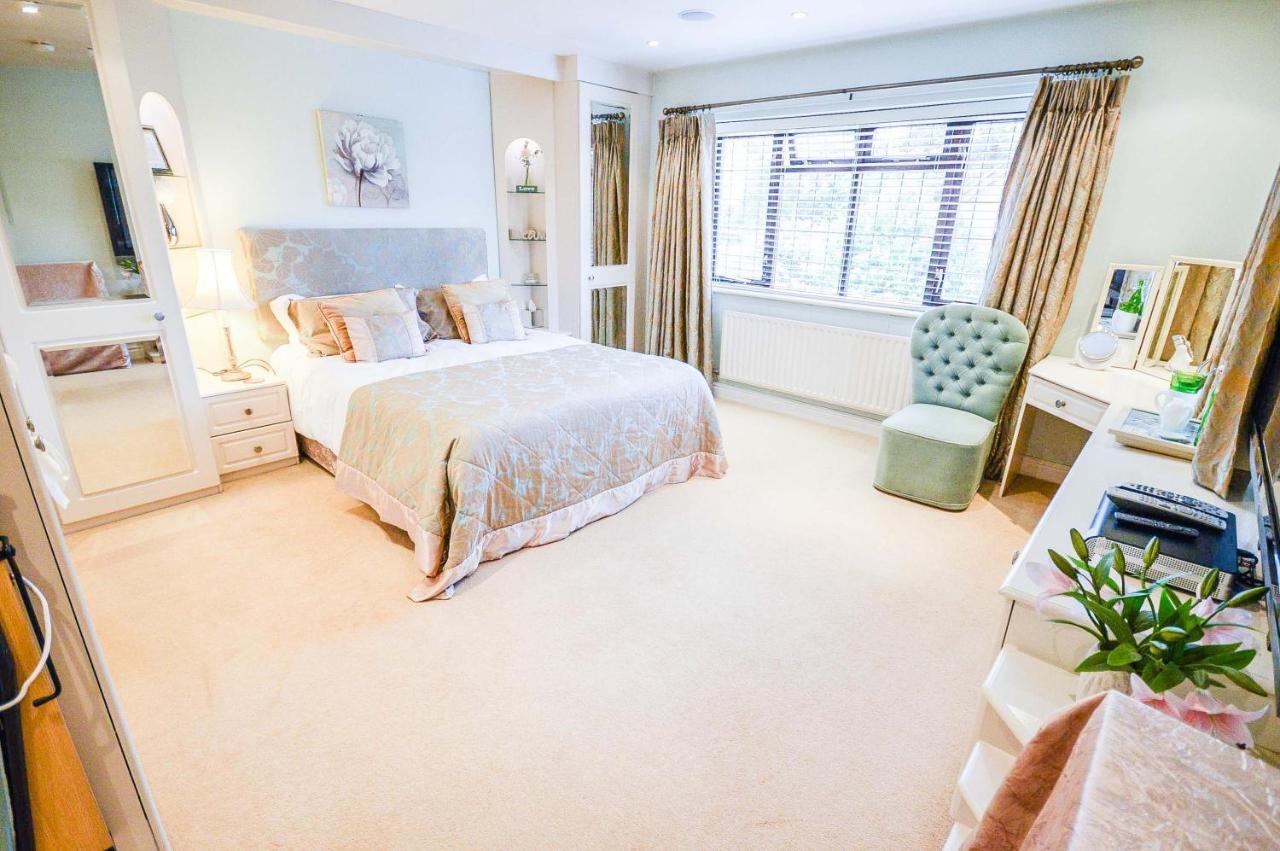 Ayuda House Otel Altrincham Dış mekan fotoğraf